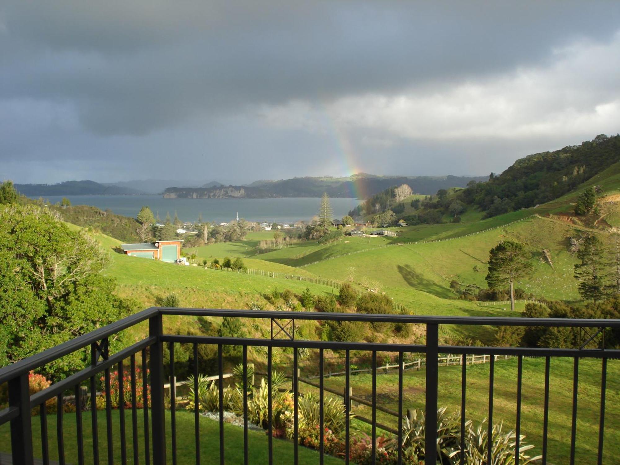 Ohuka Place Homestay Whitianga Exterior photo